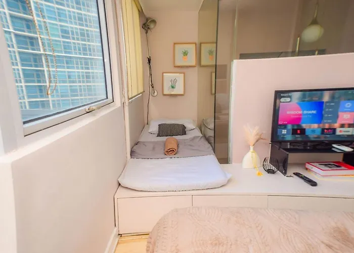 Loft De Vue - Victoria Bgc Apartment