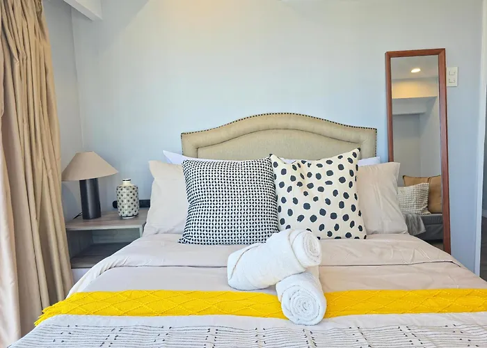 Loft De Vue - Victoria Bgc Apartment
