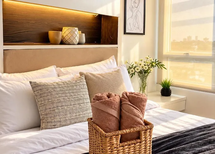 Loft De Vue - Victoria Bgc Apartment